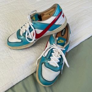 Vintage Nike red white and blue